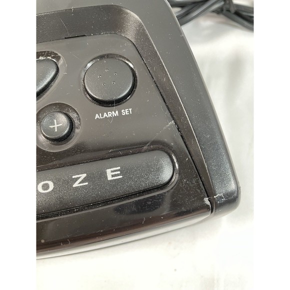 Self Setting Alarm Clock AcuRite Intelli-Time Automatic Time Set 5.4" 13019 - Picture 6 of 6